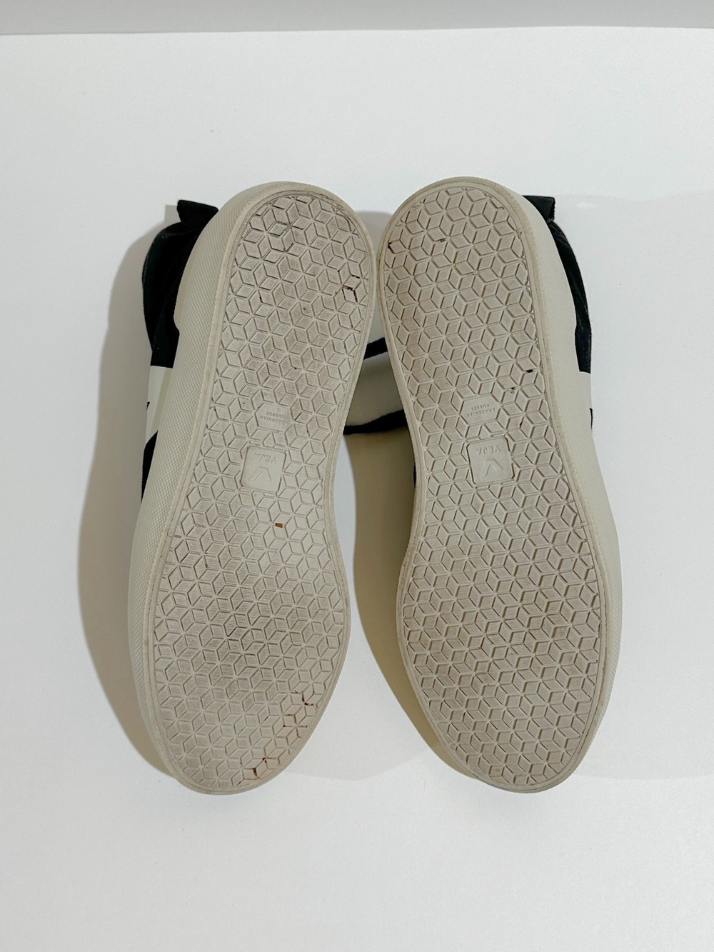 VEJA WATA II CANVAS BLACK PIERRE IN CREAM ACCENTS - UNISEX W9 / M7 - Picture 12 of 14